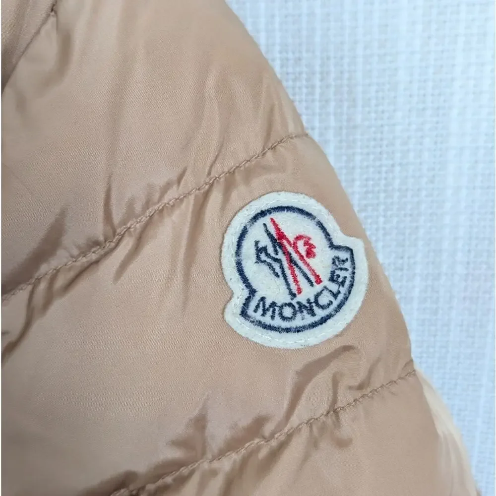 Moncler frene down